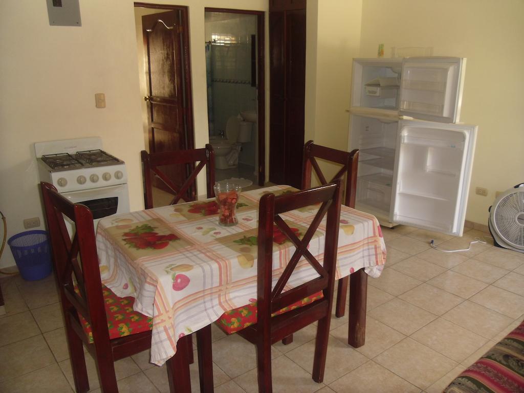 Residencial El Mirador Aparthotel Boca Chica Habitación foto